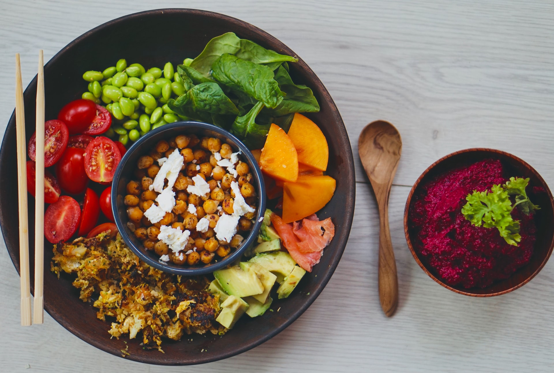 bowls of food