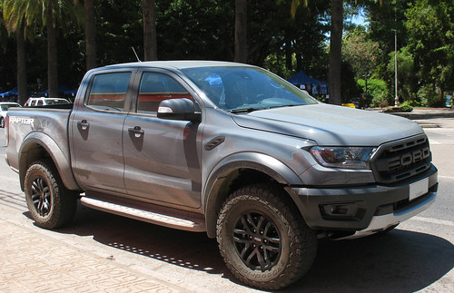 silver ford f-150 